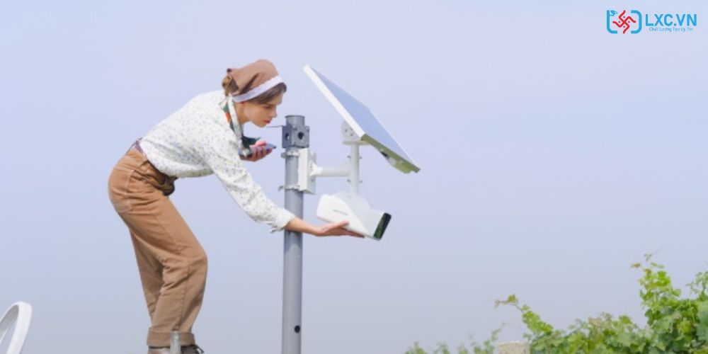 Camera An Ninh Dùng Pin Năng Lượng Mặt Trời – Giải Pháp Giám Sát Xanh, Tiết Kiệm Và Hiệu Quả  (1).jpg (35 KB)